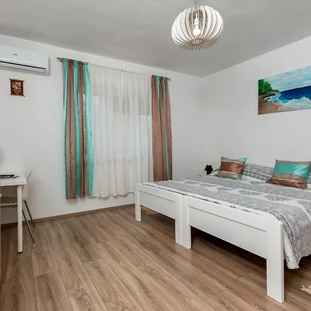 Apartamento Bukarica *