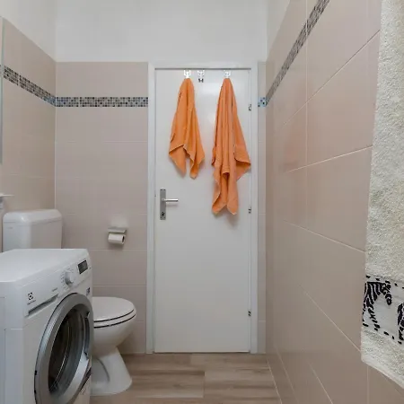 Bukarica Apartamento *